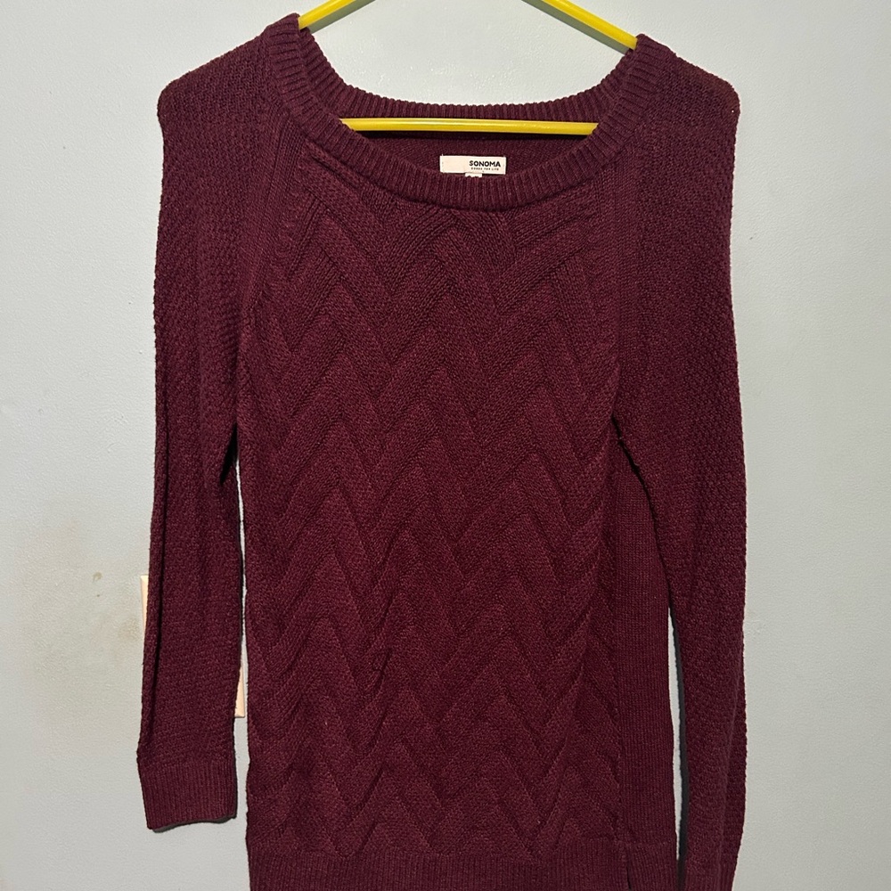 Sonoma Burgundy Crew Neck Sweater with Ribbed Details